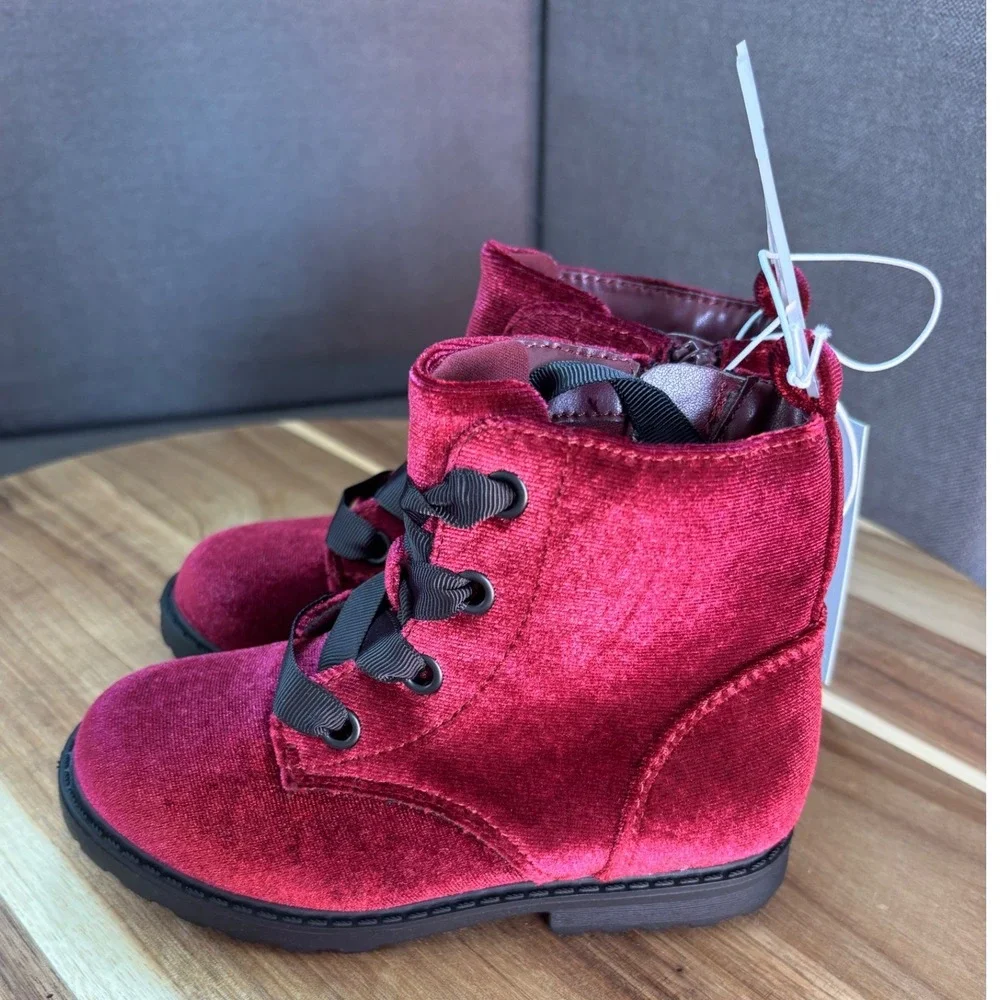 Cat & Jack Toddler Girls Burgundy Velvet Combat Boots Size 9